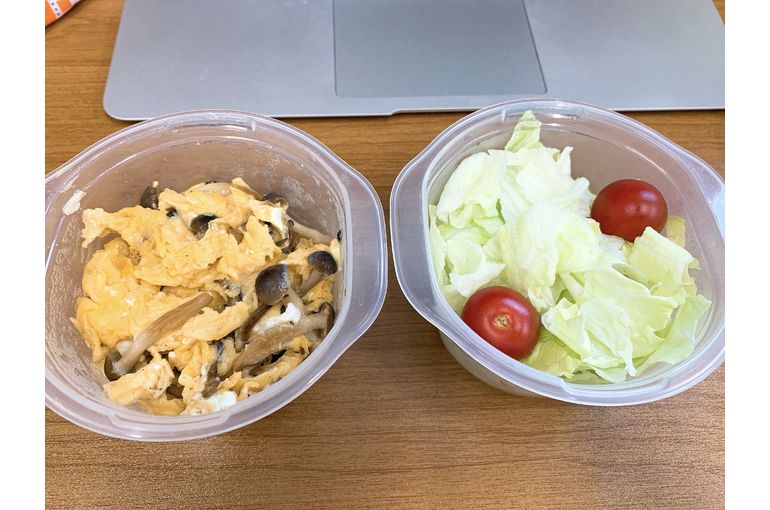 昼食